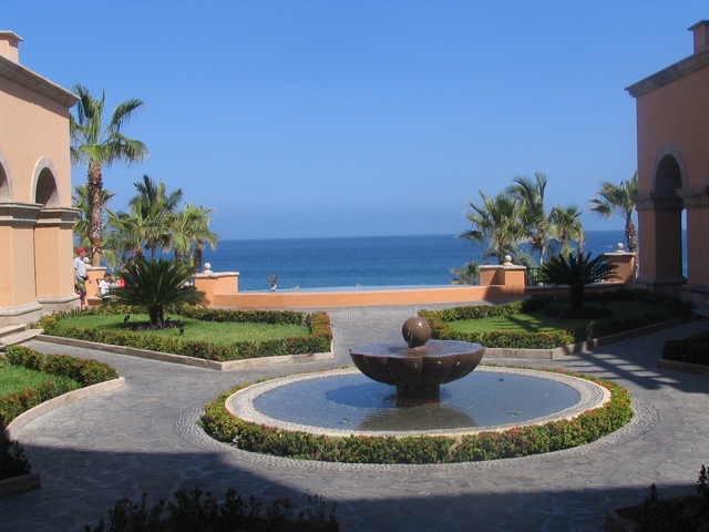 Sheraton Hacienda del Mar Resort - Entranceway